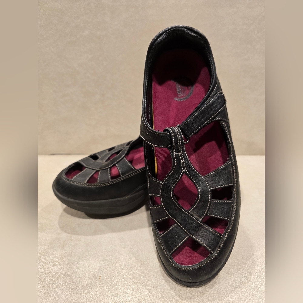 Z-coil Size 10 Women Black Mary Jane Orthopedic Covered Coil Zcoil Velcro Strap